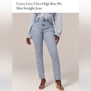 Abercrombie & Fitch Curve Love Ultra High Rise 90s Slim Straight Jean, Light, 16